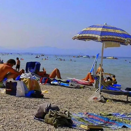 Peschiera Daire *
